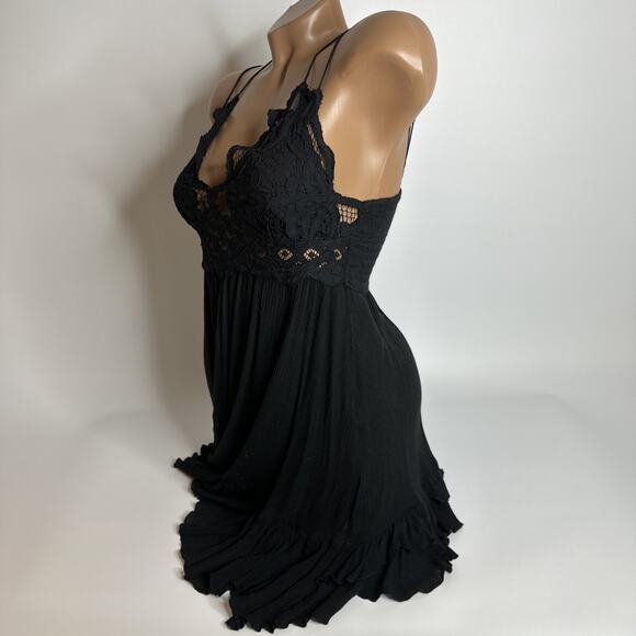 FREE PEOPLE Adella Black Mini Slip Dress Boho Crochet Lace Strappy Small Witchy - Picture 4 of 9